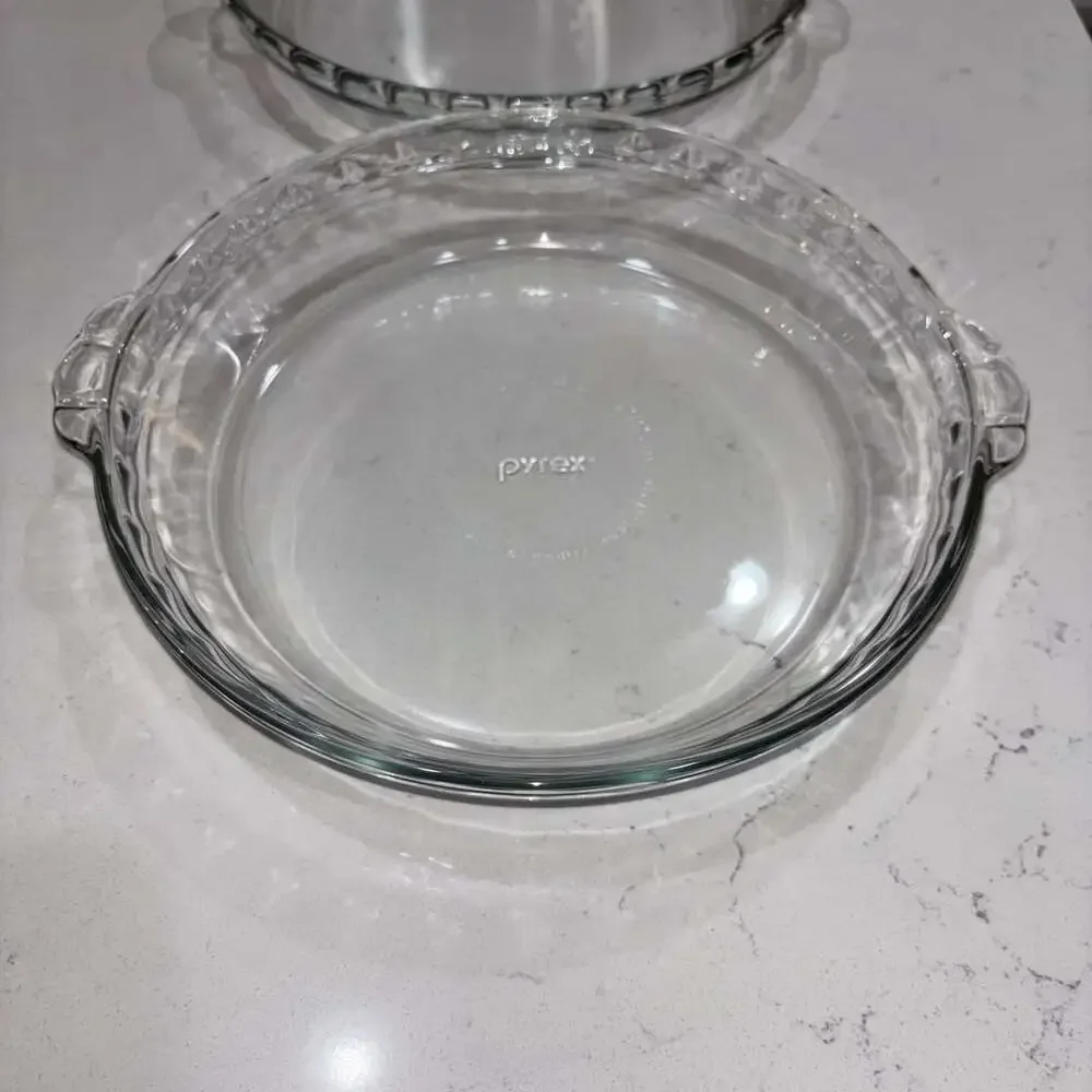 Vintage Pyrex #229 Pie Dishes (2) Size 9.5-Inch Clear Glass Fluted Scalloped